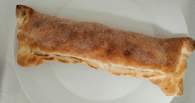  29. PLNĚNÁ PIZZA ŠTANGLE 