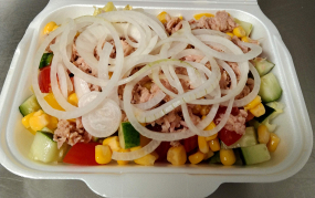 300g Tuňákový salát, pizza štangle 