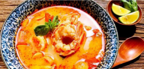 5. Tom Yam Suppe 🌶️