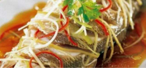 91. Gedämpfter Wolfsbarsch