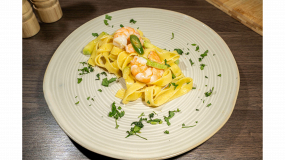 Pasta cu creveți și dovlecel 