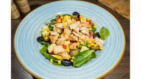 Salată de Pui
