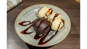 Sufleu de Ciocolată cu Înghețată