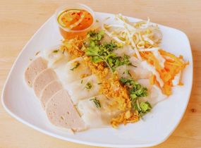BANH-CUON