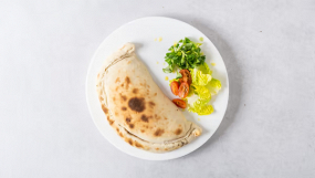 10. Pizza Calzone 33cm (Prekladaná) - Bezlepková  