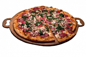 14. Pizza Mega Quattro Stagione (1,7)