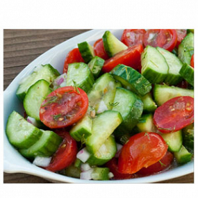 Salata rosii-castraveti