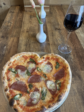 Valentins Special Pizza - Rindersalami