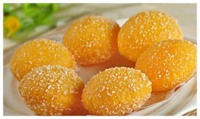 E2 Frittierte Kürbis-Klebereis-Bällchen 