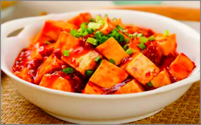 I02 Brânză de soia cu sos picant