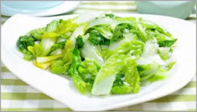 I09 Varză chinezească prăjită