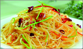 I12 Cartofi pai cu ardei iute