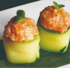 67. GUNKAN SALMON ZUCCHINA