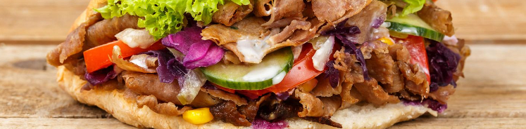 DÖNER SPEZIALITÄTEN 
