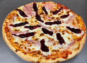 Hermelínova s brusnicami 40cm