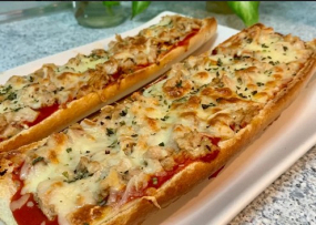 Panini de atun con olivas.