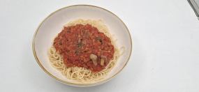 Spaghetti bolognese od crvene leće