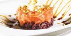 32 Tartare di salmone e pistacchio