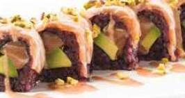 100 Black salmon roll 4 pz