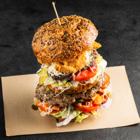 Minden ami belefér burger