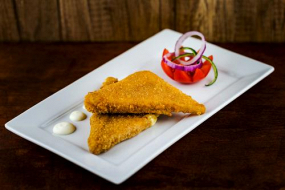 Rántott sajt vegyes köret Akció!