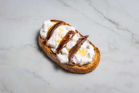 Stracciata di Bufala e Alici