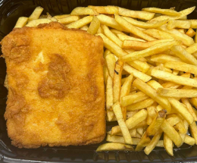 Obaľovaný syr +hranolky +tatárska omáčka