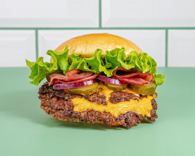 Le Triple Smash Burger