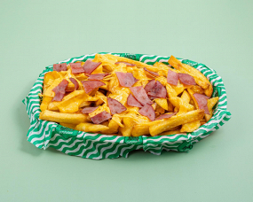 Nos Croustillantes Frites Maison avec Poutine