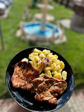 Ceafă de Porc la Grill