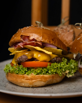 14. Nachos burger menu  (1,3,7)