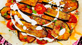 Bourani Badenjan (naan ou riz)