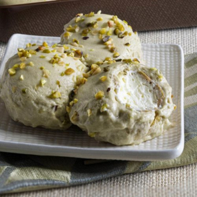 Olasz pisztáciás profiterol