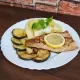 7. Losos na bylinkovom masle, varené zemiaky, grilovaná zelenina