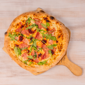 Szarvasgombás pizza