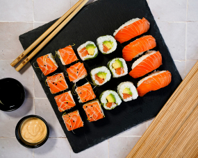 Boite YUKI (tout saumon, sans algue ) - 18 pièces