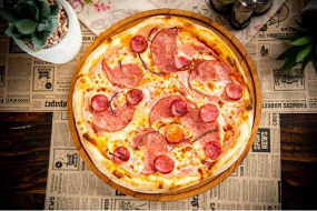 Pizza Ardelenească mare