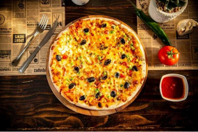 Pizza Vegetariană mare