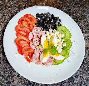 SALATĂ BULGĂREASCĂ