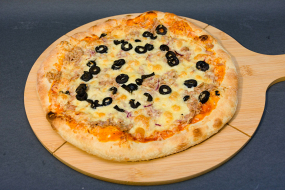 PIZZA AL TONNO
