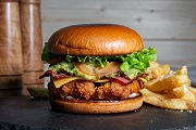 AVOCADO CHIKEN BURGER