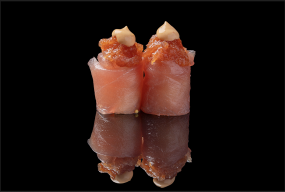 64.GUNKAN SPICY TUNA