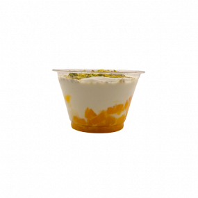 Yaourt grec avec pêche et pistache