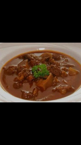 Ponedjeljak - GULAŠ 