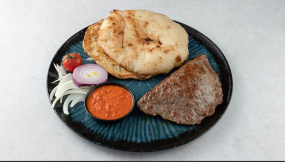 PLJESKAVICA SA SIROM