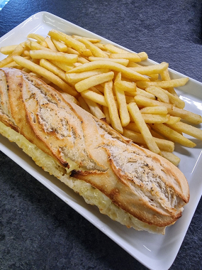 Jambon, tomate fraîche, fromage