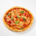 40.Pizza Margherita Ø32cm