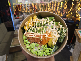 🍣 SUSHI BOWL – ŁOSOŚ CLASSIC 