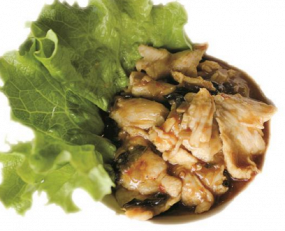 69. Pollo con salsa Thai