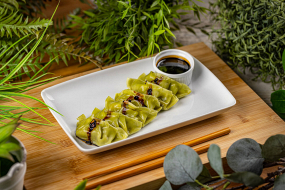 Dumplings cu Spanac 6 buc (sos inclus)